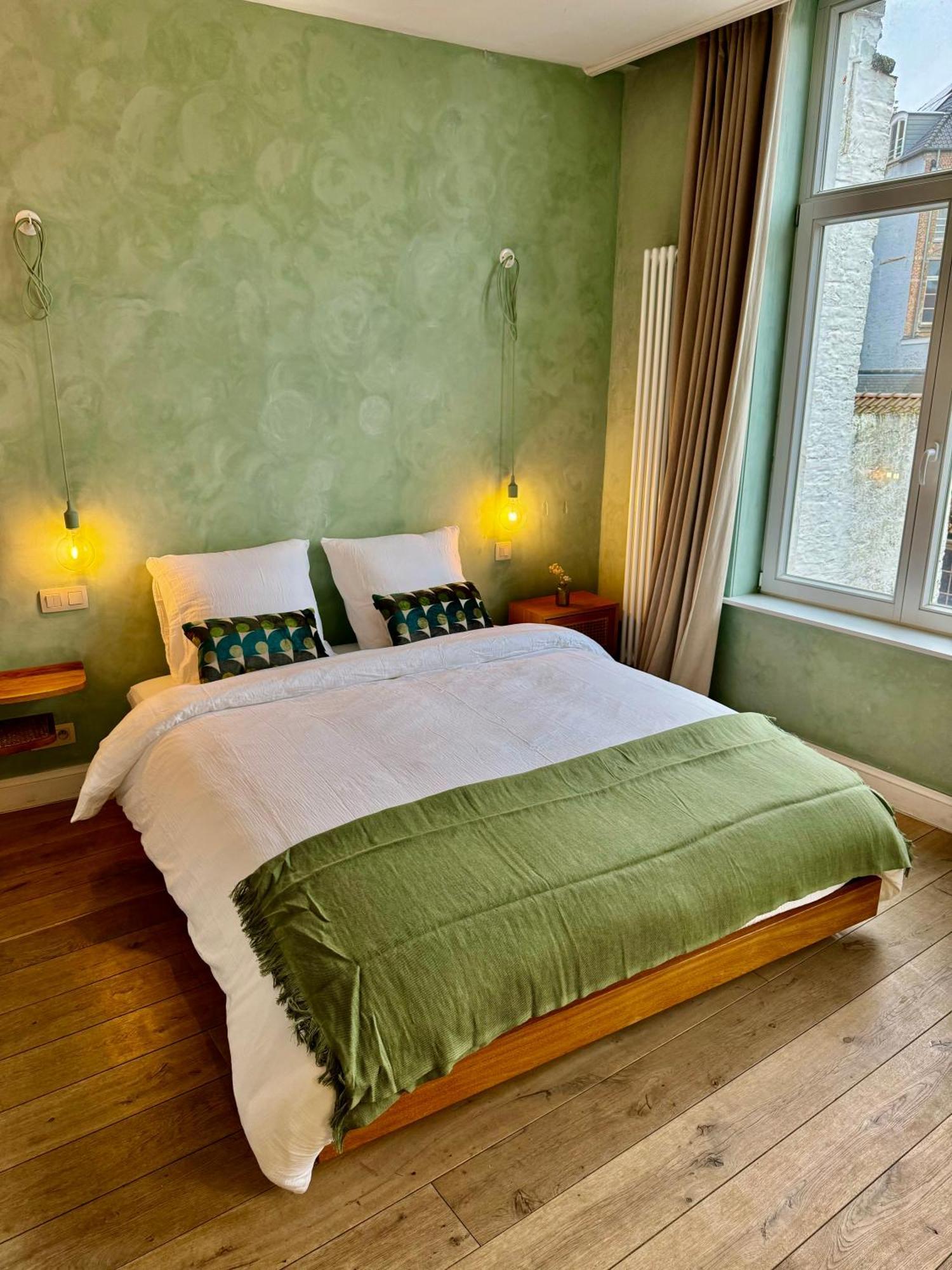 Bed and Breakfast Sleeping Swan Brujas Exterior foto